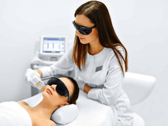 Anti-aging LED light therapy | LED therapy
